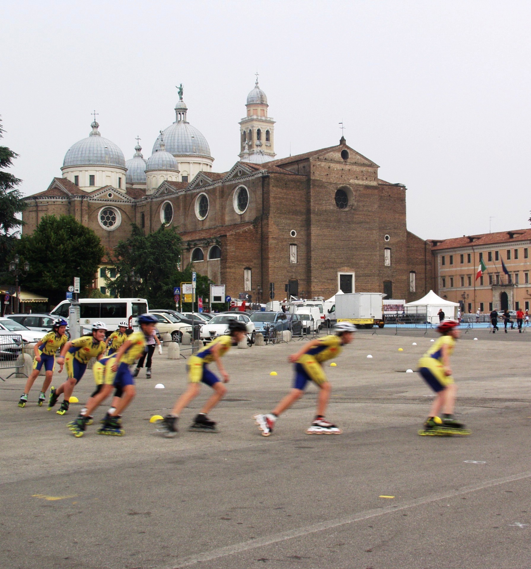 OLYMPUS DIGITAL CAMERA