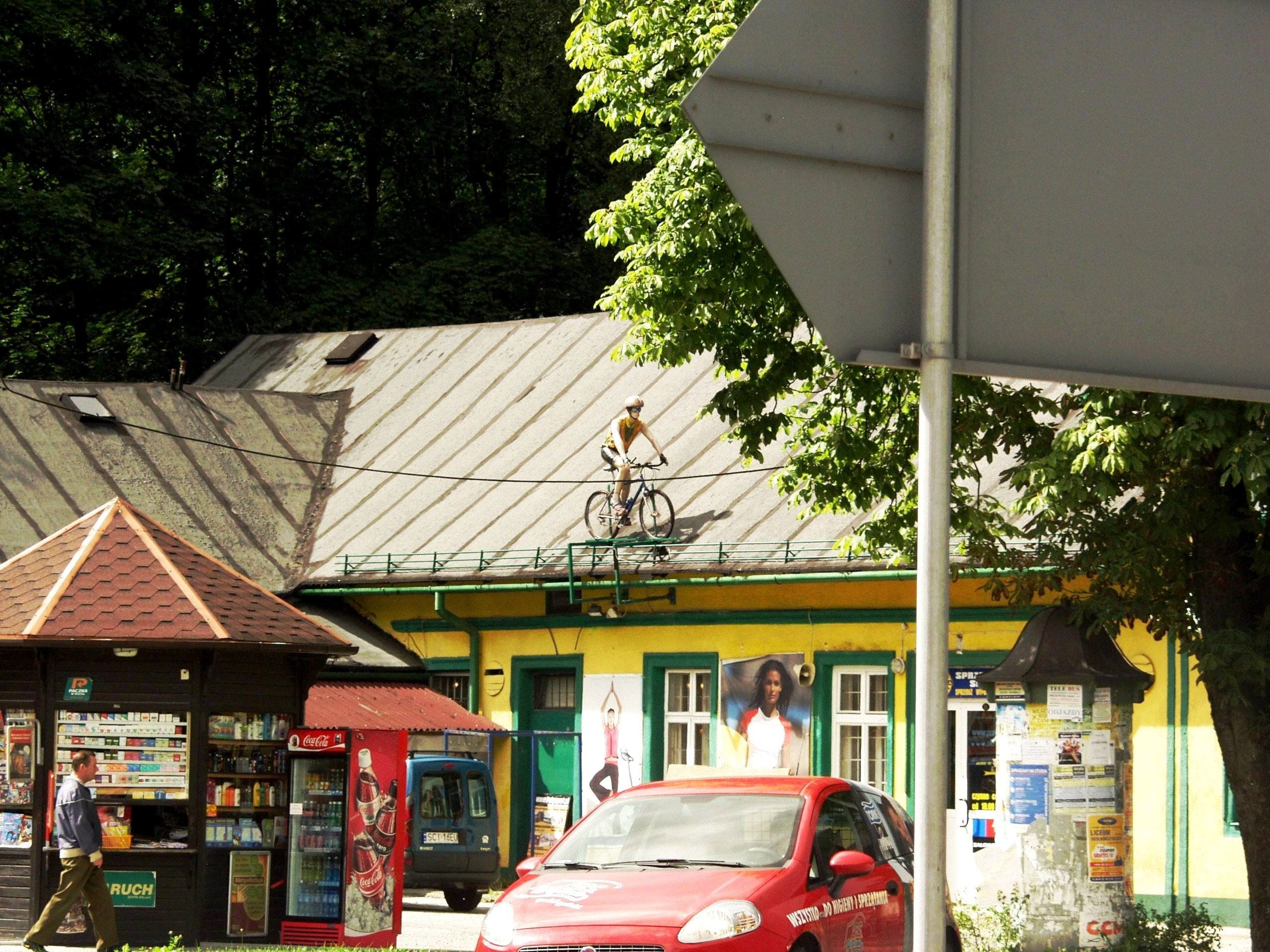 OLYMPUS DIGITAL CAMERA