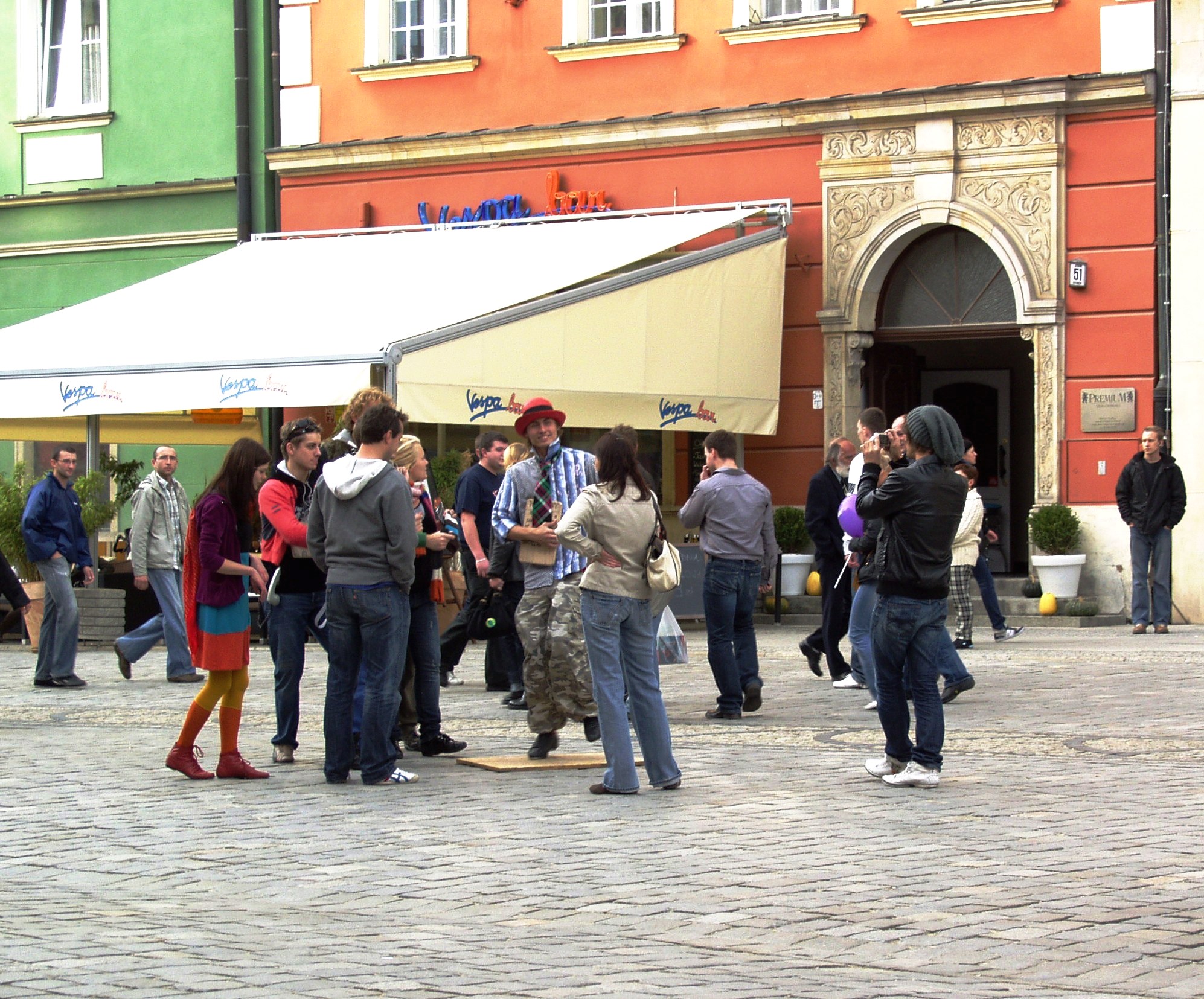 OLYMPUS DIGITAL CAMERA